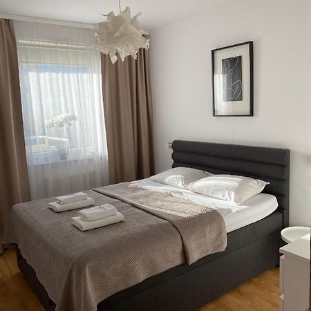 Apartament Trzech Stolic Gorzow Wielkopolski Luaran gambar