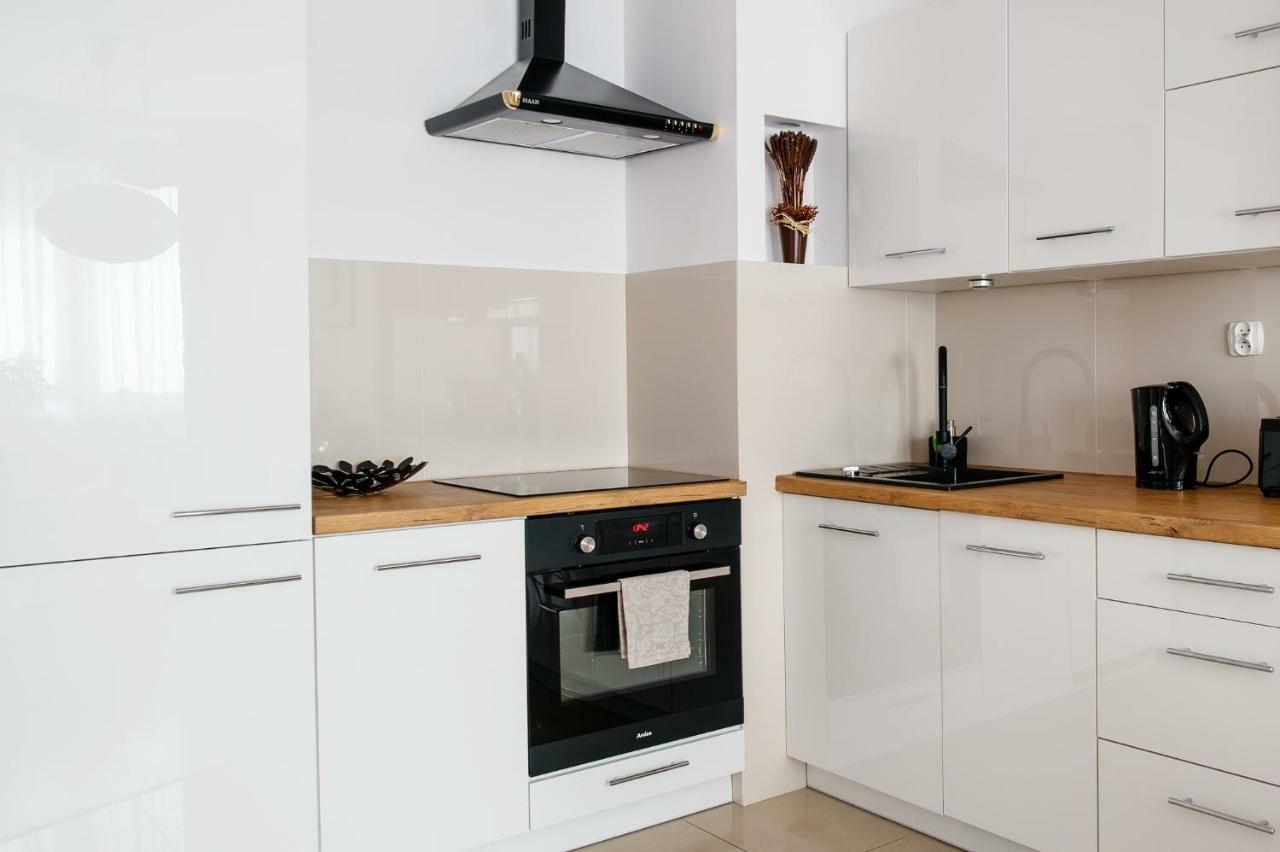 Apartament Trzech Stolic Gorzow Wielkopolski Luaran gambar